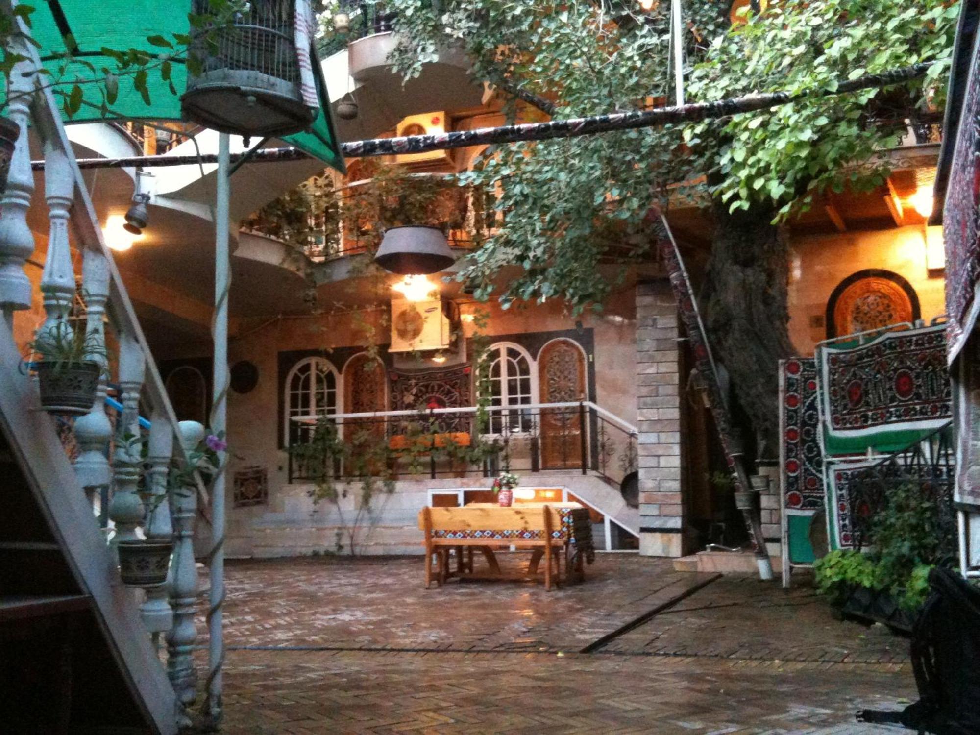 Furkat Guest House Szamarkand Kültér fotó